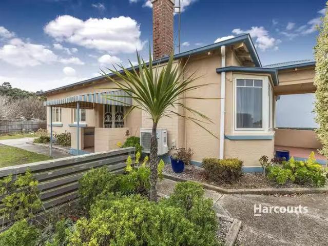 Cheap 211 Bass Highway, COOEE, TAS 7320 House for Rent