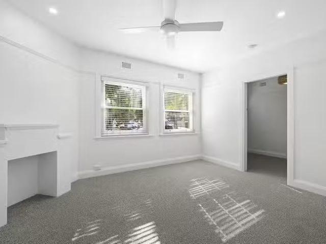 Just in! 2/11 Pine Street, Manly, NSW 2095