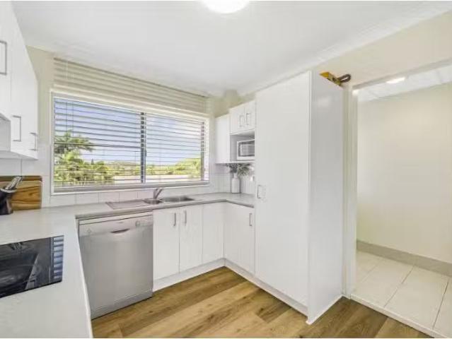 Deal! 2/13 17 Everard Street, Port Macquarie Apartment for ren.