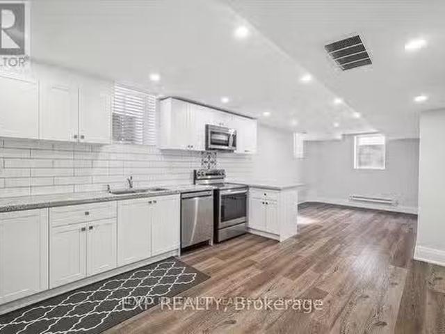 Cheap 21 Coldwell Bay Circle, Vaughan, ON, L4R 5E9 house for.