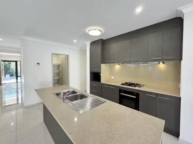 Just in! 21 Keppel Street, Meridan Plains, QLD 4551
