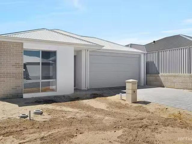 Cheap 21 Mavericks Street, Eglinton, WA 6034