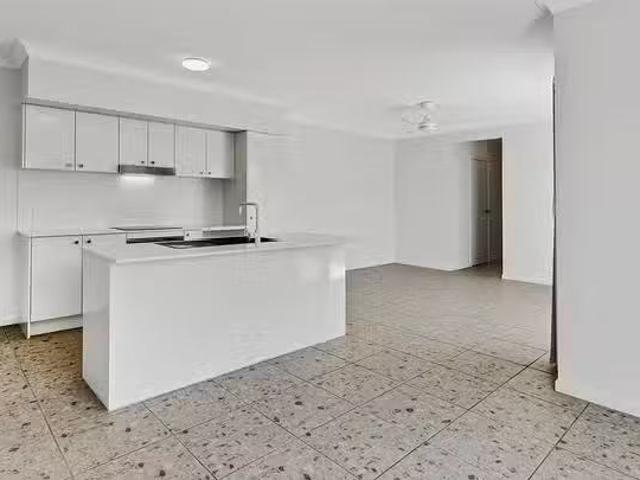 New 2/1 Marriott Place, Coes Creek, QLD 4560