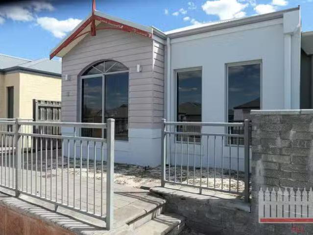 Nice 21 Pineroo Terrace, Ellenbrook, WA 6069