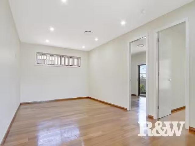 Rental! 21A Evans Road, Rooty Hill, NSW 2766