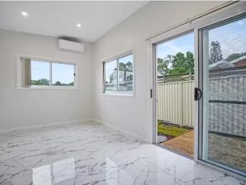 Nice 21a Kala Avenue, Halekulani House for rent Listed by Cha.
