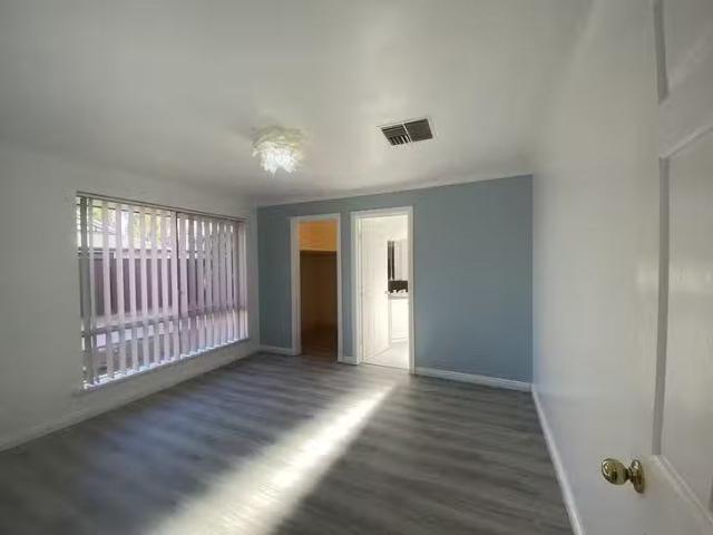 Nice 21B Ramus Circle, Somerville, WA 6430