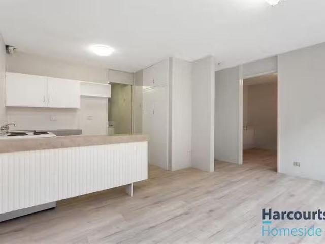 Nice 2/259 Cornwall Street, Greenslopes, QLD 4120