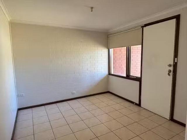 Cheap 2/28 Coventry Road, Davoren Park, SA 5113