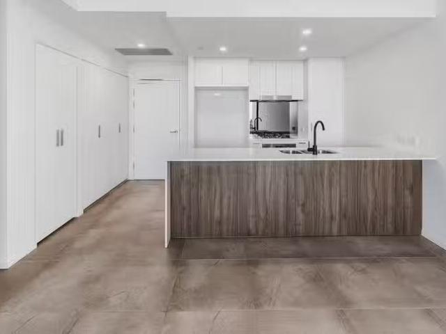 New 2202/1 Grant Avenue, Hope Island, QLD 4212