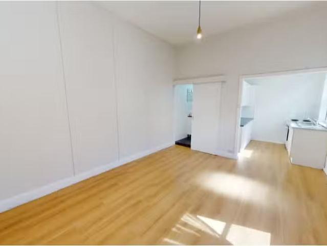 New 2/2 Hay Street, Mayfield House for rent Listed by Leah Ja.
