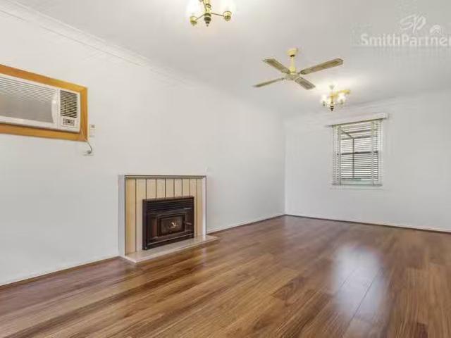 Cozy 22 Winsham Street, Davoren Park, SA 5113