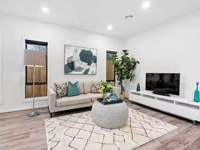 Cheap 2/35 Tennyson Avenue, Clayton South VIC 3169