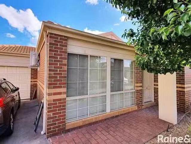Rental! 23/12 32 Pecks Road, Sydenham, VIC 3037