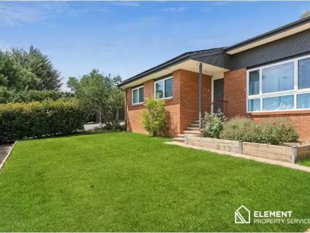 Deal! 23 Cahalan Pl, Evatt House for rent Listed by Danielle.