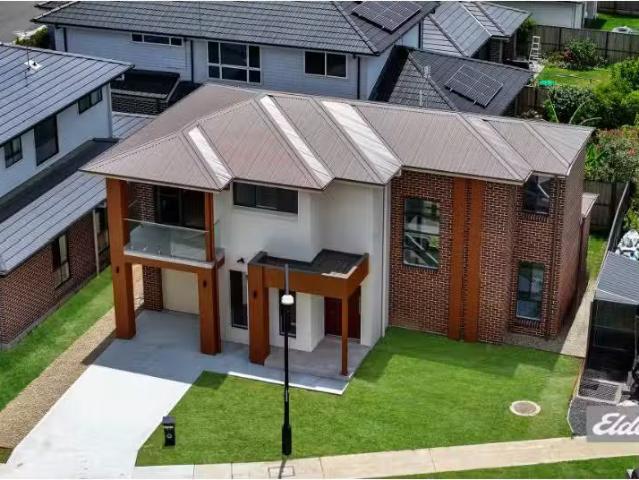Just in! 23 Charbray Street, Box Hill House for rent Listed b.