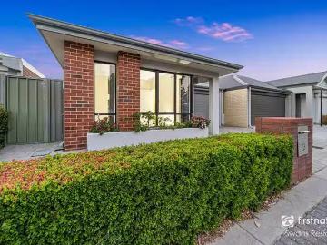 Unique 23 Boulton Loop, Ellenbrook, WA 6069
