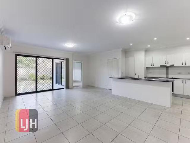 Rental! 2/3 Jesson Street, Zillmere, QLD 4034