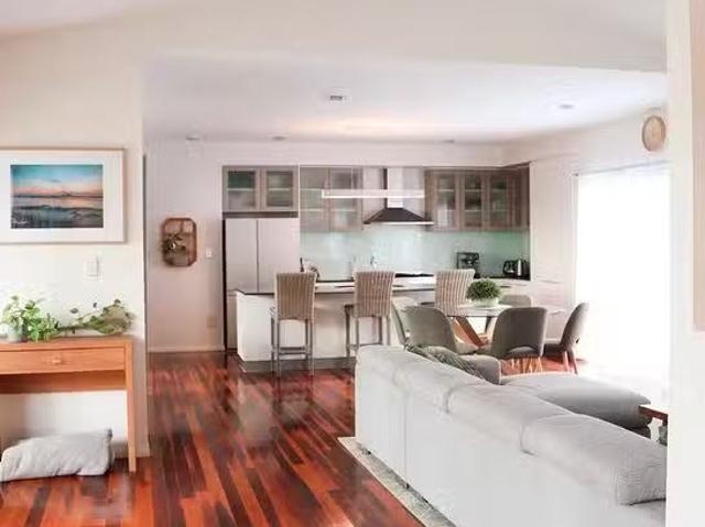 Cozy 23 North Beach Place, Mudjimba, QLD 4564