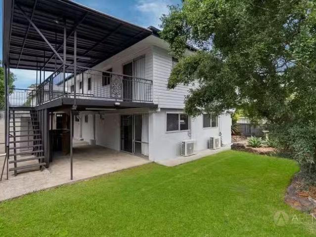 For Rent! 23 Selsey Street, Runcorn, QLD 4113
