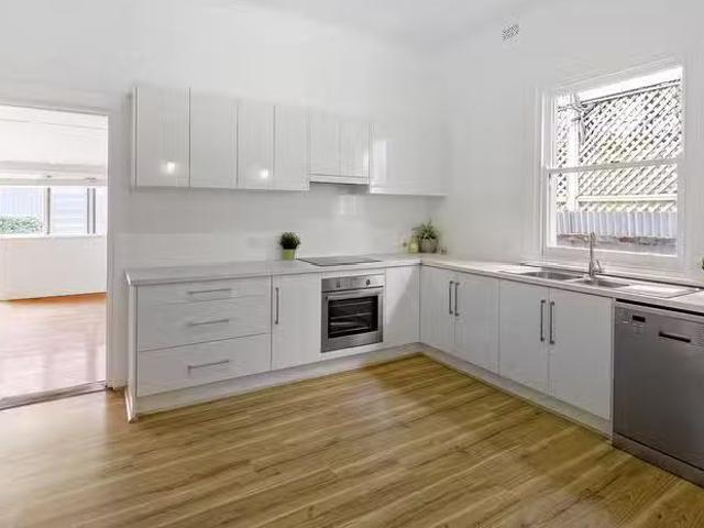 Rental! 23 Waratah Street, Seacliff, SA 5049