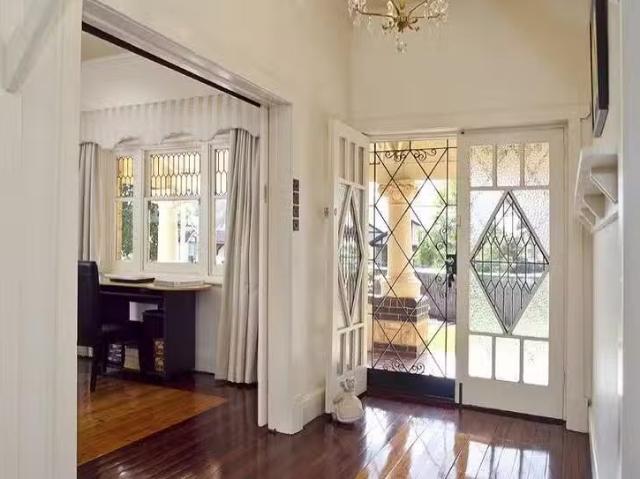 Cozy 24 Windsor Road, Glenunga, SA 5064