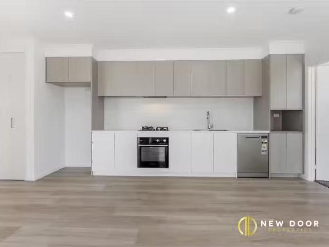 Deal! 252A Glenrock Drive, GOOGONG House for rent Listed by R.
