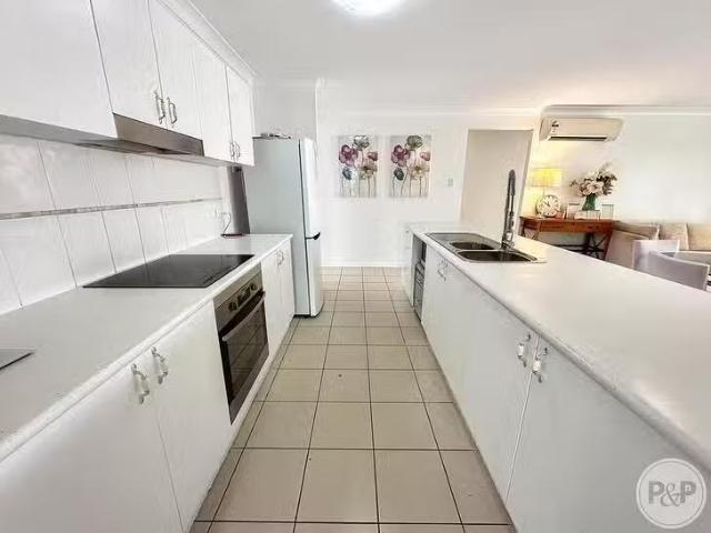 Unique 25 Eider Court, Condon, QLD 4815