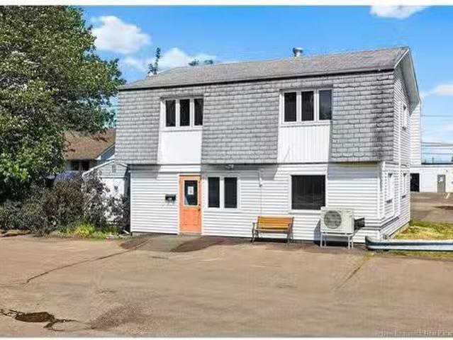 Unique 25 Hedgewood Dr, Moncton, NB, E1E 2W4 commercial for.