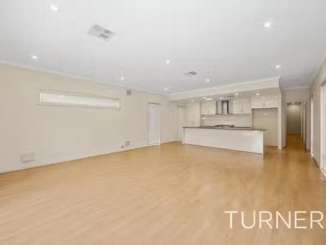 Charming 25A Thames Avenue, Klemzig, SA 5087