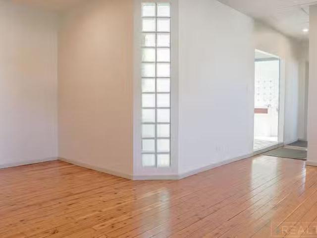Just in! 2/67 Georgetown Road, Georgetown, NSW 2298