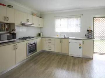 Cozy 2/69 Douglas Street, Greenslopes Apartment for rent List.