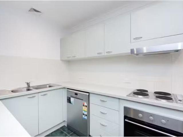 Nice 26/1 Waddell Place, Curtin Apartment for rent Listed by.