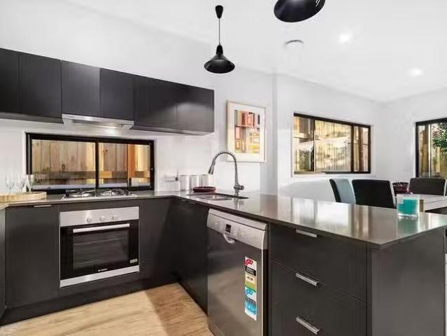 Deal! 26/371 Beenleigh Road, Sunnybank, QLD 4109