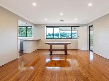 For Rent! 26 Oak Drive, Georges Hall, NSW 2198