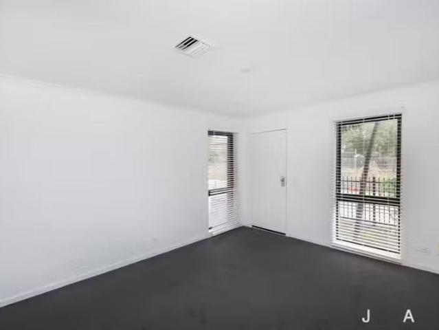Cheap 26 Titch Street, Footscray VIC 3011