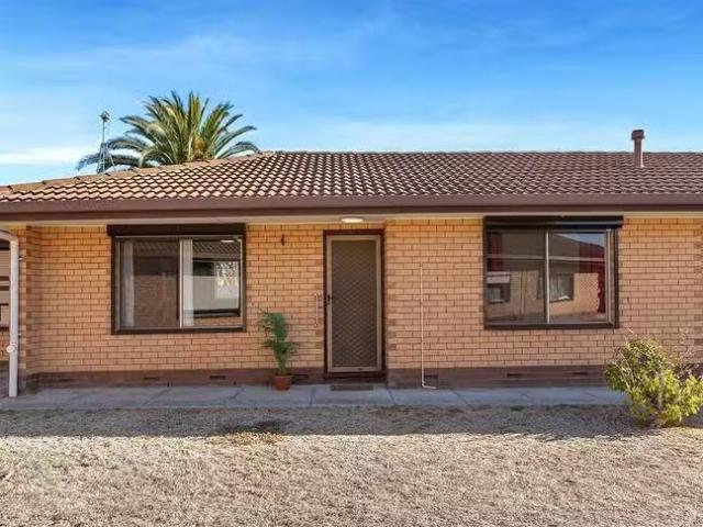 Cozy 2/6B Spenfeld Court, Valley View, SA 5093