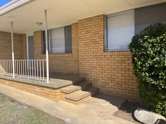 Charming 2/71 Anthony Road, TAMWORTH Apartment for rent Liste.