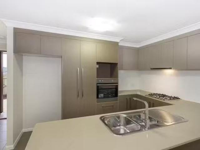 Cheap 2/7 Cardamon Crescent, Glenvale, QLD 4350