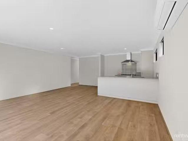 Unique 27 Archipelago Way, Two Rocks, WA 6037