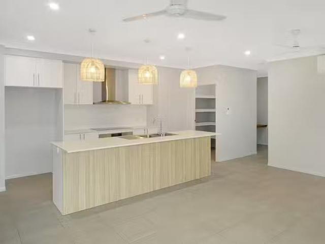 Unique 27 Barramundi Circuit, Burdell, QLD 4818