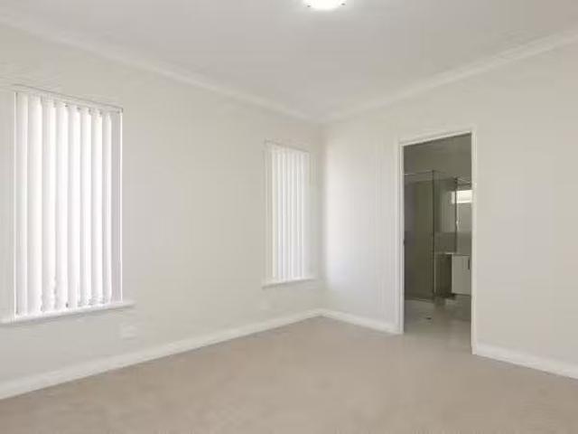 Rental! 2/7 Bushy Road, Spearwood, WA 6163