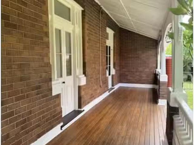 Nice 27 King Street, LORN House for rent Listed by Kylie Brow.