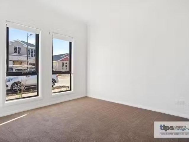 Deal! 27 Martello Avenue, Mount Barker, SA 5251