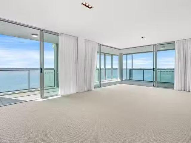 Cheap 28501 Ephraim Island Parade, Paradise Point, QLD 4216