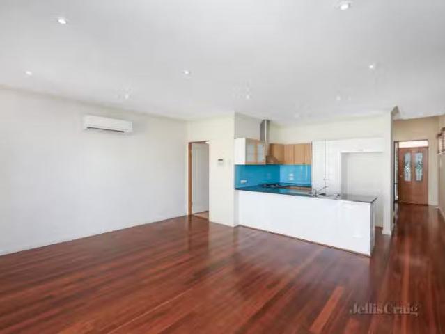 Cheap 2/86 Railway Crescent, Williamstown VIC 3016
