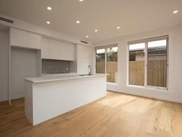 Nice 2/88 Maidstone Street, Altona VIC 3018