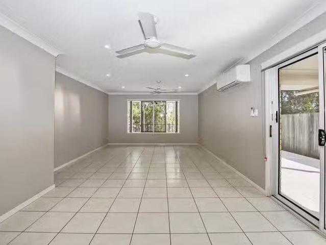 Just in! 28 Congo Circuit, Springfield, QLD 4300