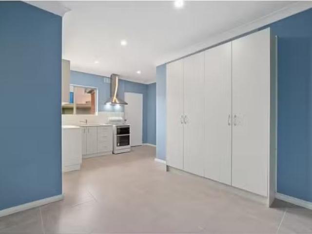 Unique 2/8 By The Sea Road, Mona Vale Apartment for rent List.