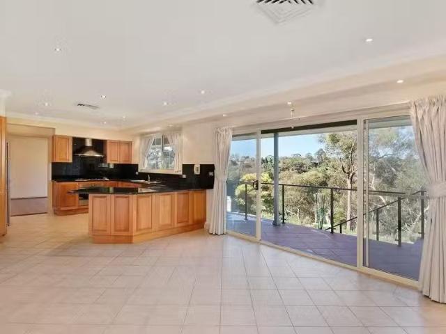 Rental! 28 Sturt Place, MOUNT COLAH House for rent Listed by.